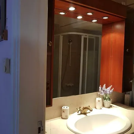 Apartment Next To The Beach
